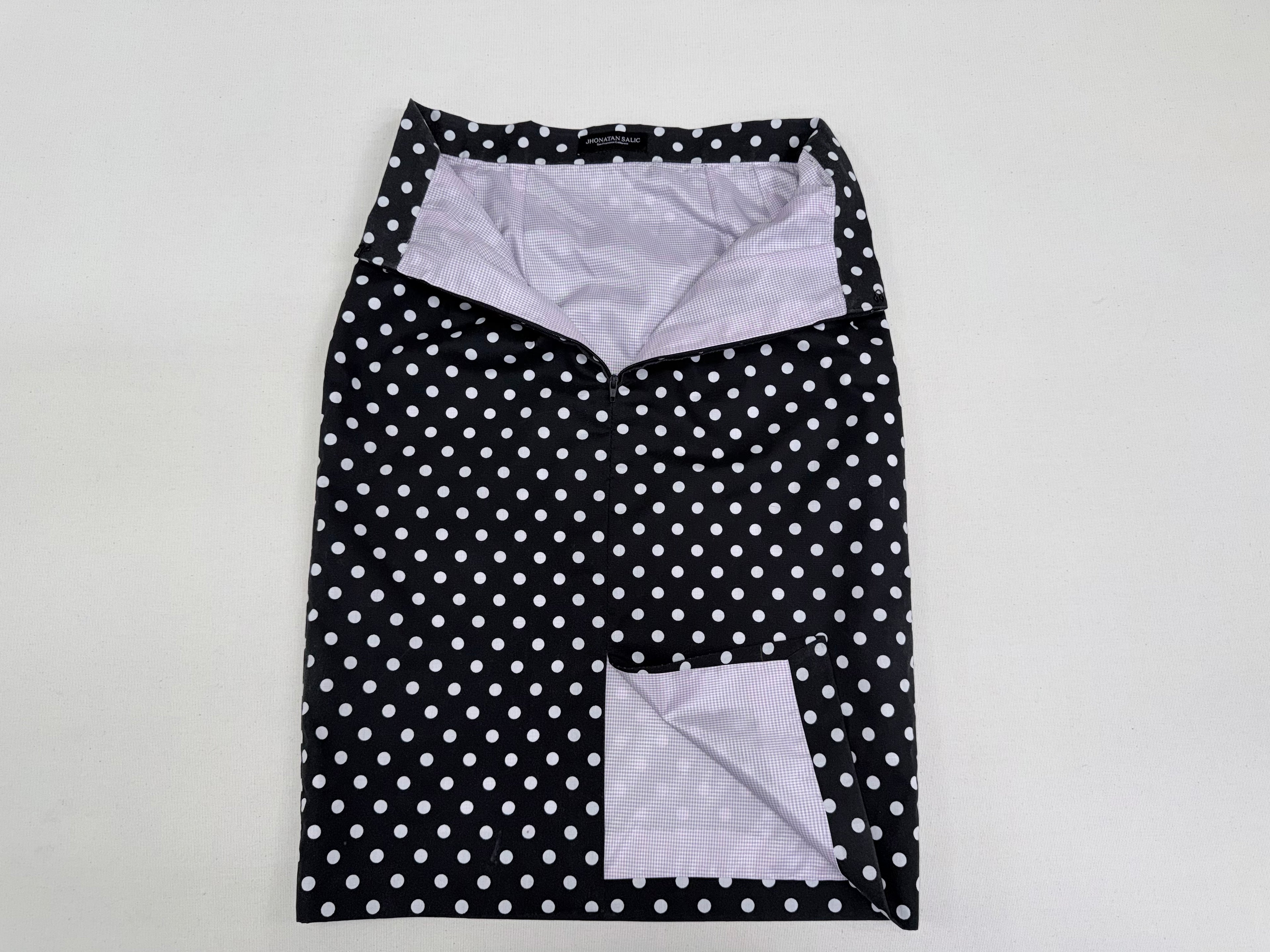 Pencil skirt